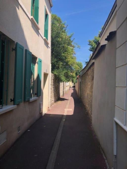 Nice Flat St Germain En Laye Centre 30 Minutes To Paris Saint-Germain-en-Laye ภายนอก รูปภาพ